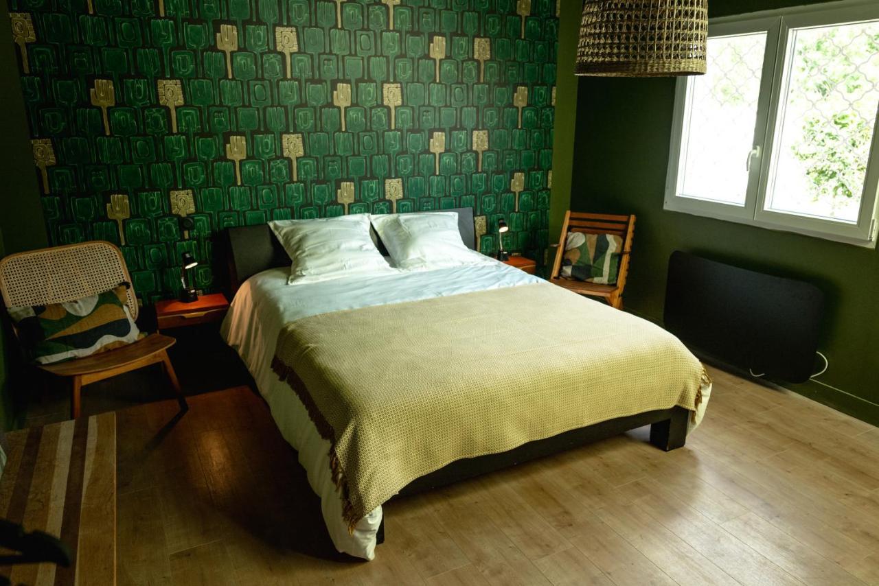 Chambre D'Hote Pres Bordeaux Au Chateau Camponac Bourg-sur-Gironde Exterior photo